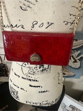 Gucci Red Patent Leather Crossbody with Gold Chain